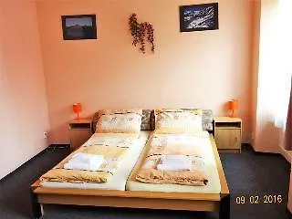 U Dvou Zlatych Klicu 3*