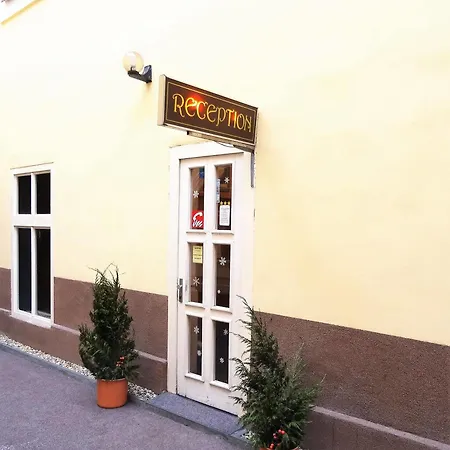 Hotel U Dvou Zlatych Klicu Praga