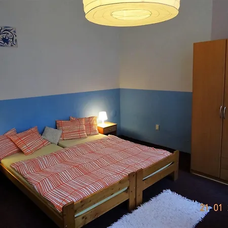Hotel U Dvou Zlatych Klicu