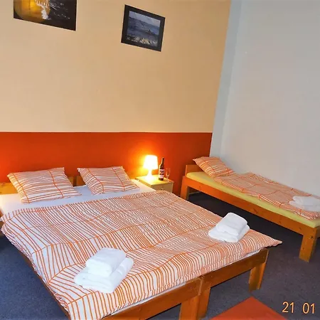 Hotel U Dvou Zlatych Klicu