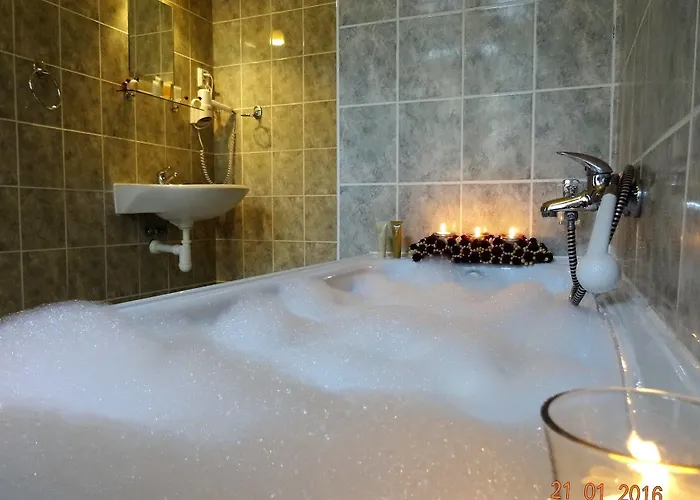 Hotel U Dvou Zlatych Klicu