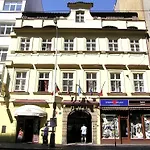 U Dvou Zlatych Klicu Hotel Praag