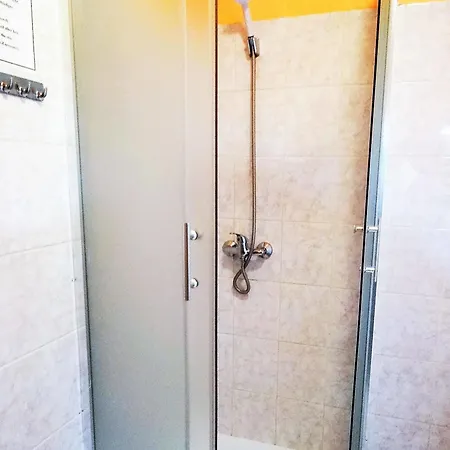 U Dvou Zlatych Klicu