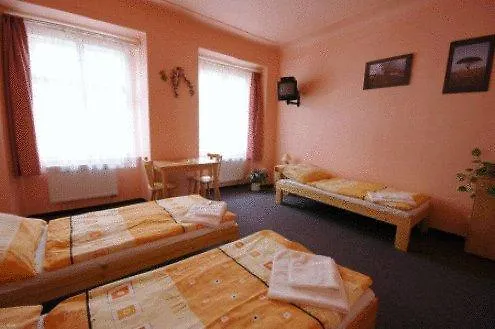 Hotel U Dvou Zlatych Klicu Prag
