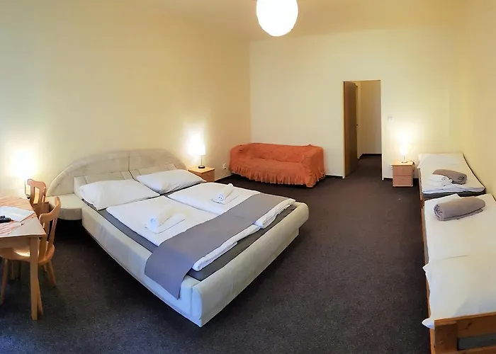 Hotel U Dvou Zlatych Klicu
