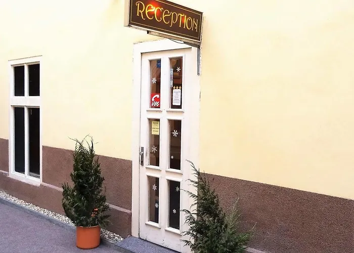 U Dvou Zlatych Klicu Hotel