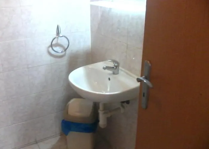U Dvou Zlatych Klicu 3*