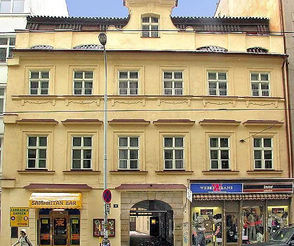 U Dvou Zlatych Klicu 3* Prag